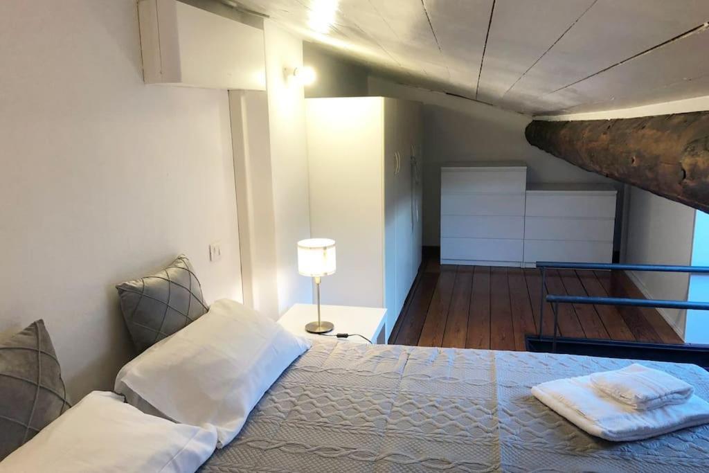La Petite Maison - Two-Room Apartment แบร์กาโม ภายนอก รูปภาพ