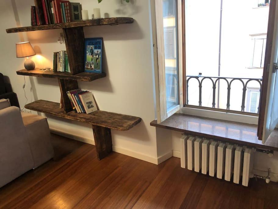 La Petite Maison - Two-Room Apartment แบร์กาโม ภายนอก รูปภาพ